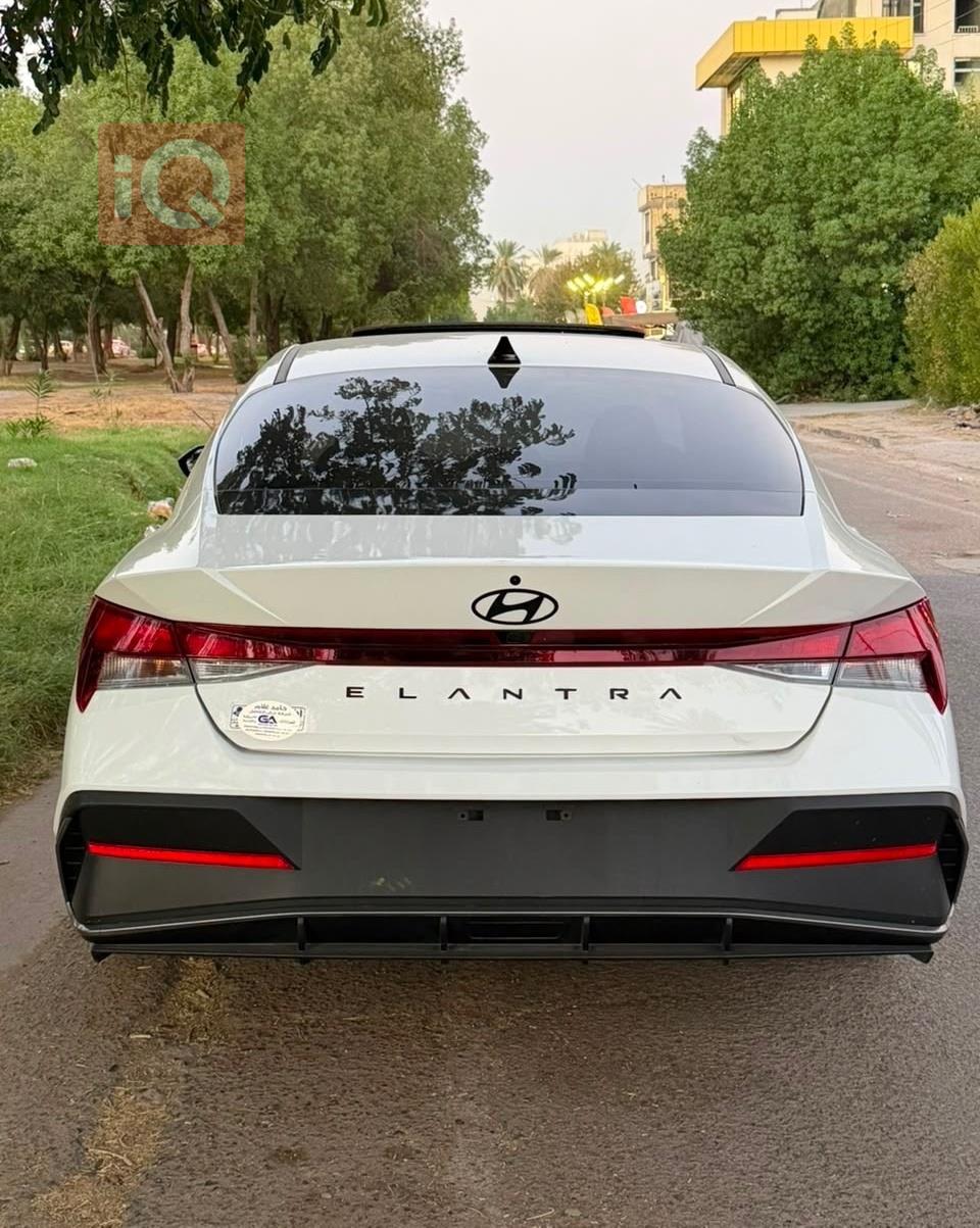 هيونداي النترا